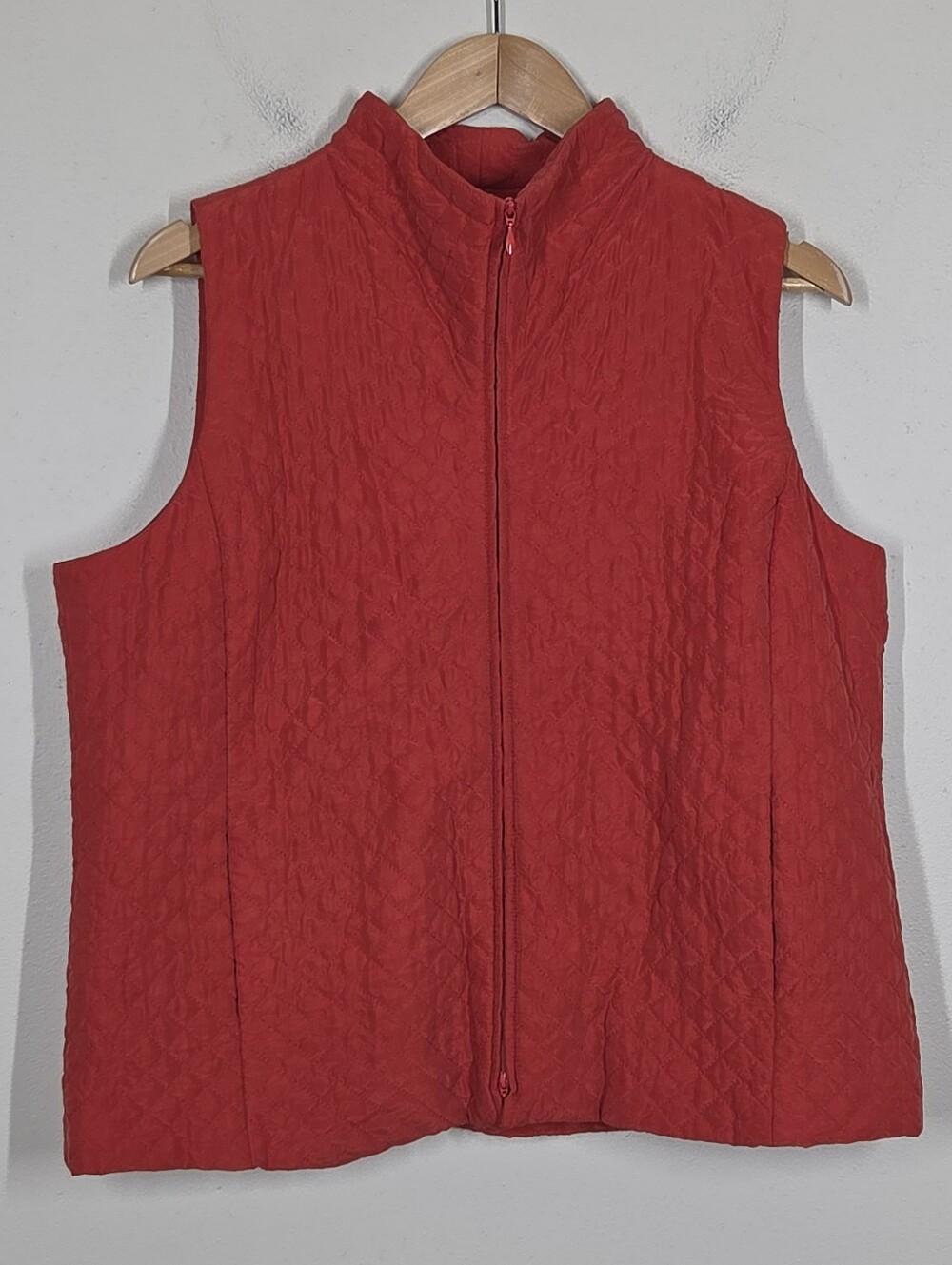 Eileen Fisher Orange 100% Silk Quilted Vest Pockets Full Zip PL Minimalist Layer